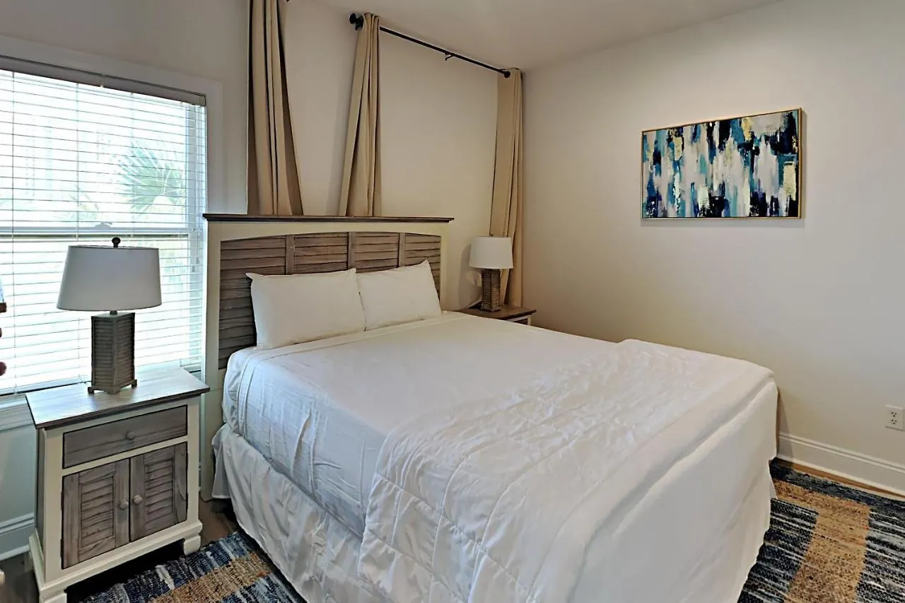 Daire Bonita Point Condo II 214E Panama City Beach ABD
